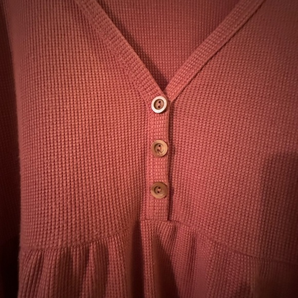 Entro Pink Boxy Ruffled Blouse - Picture 2 of 6